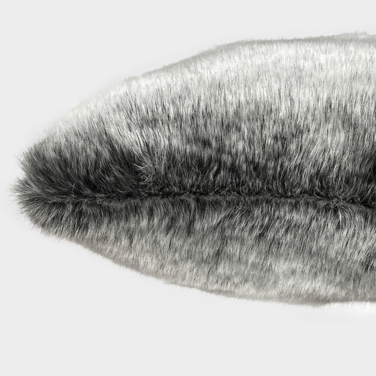 Eco-fur heart cushion