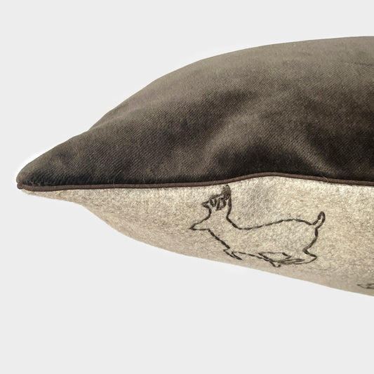 Cuscino Lana Melange ricamo Capriolo