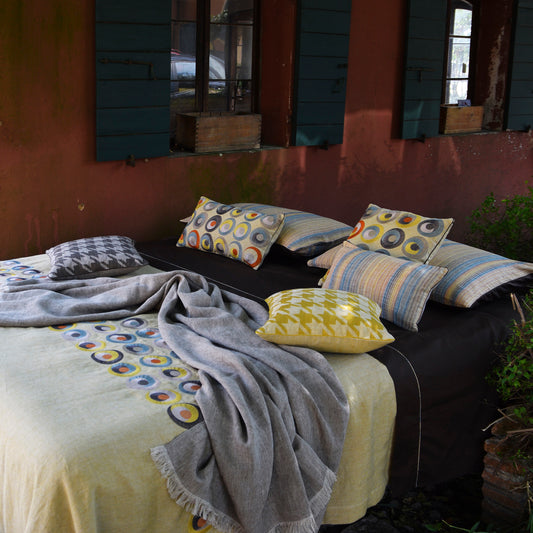 Le Zattere multicolor cushion