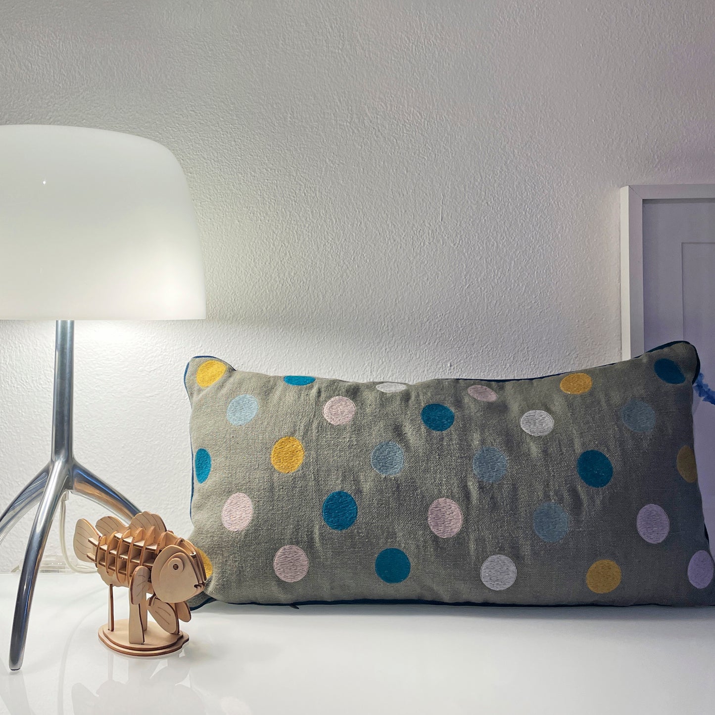 Cuscino Vivere Vintage ricamo bolle