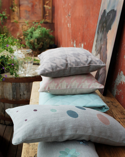 Vivere Vintage Bubbles Cushion