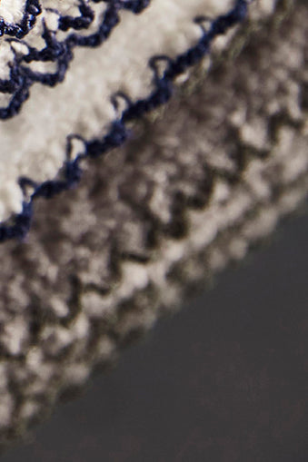 Coordinated croquette stitch sponge