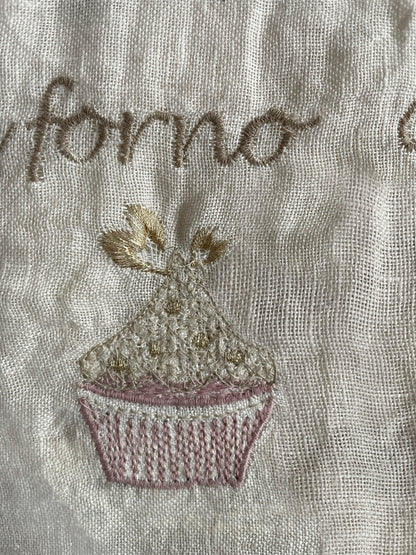 Muffin recipe embroidery curtain