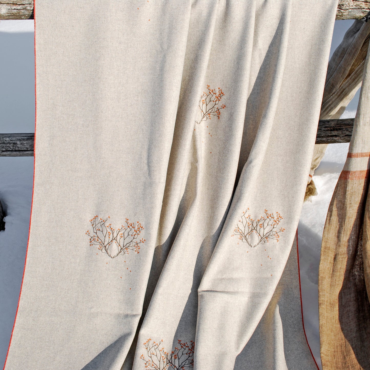 Maple melange wool curtain 
