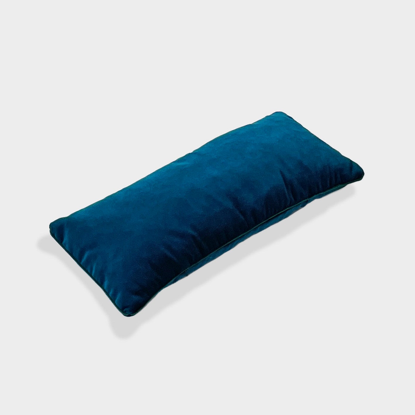 Velvet cushion